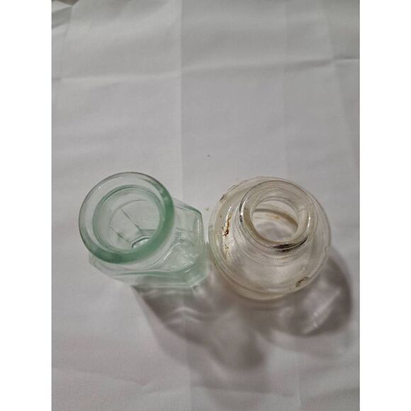Vintage 2 Glass Medicine Elixir Apothecary Bottles Collectibles Decor Farmhouse - Picture 3 of 6